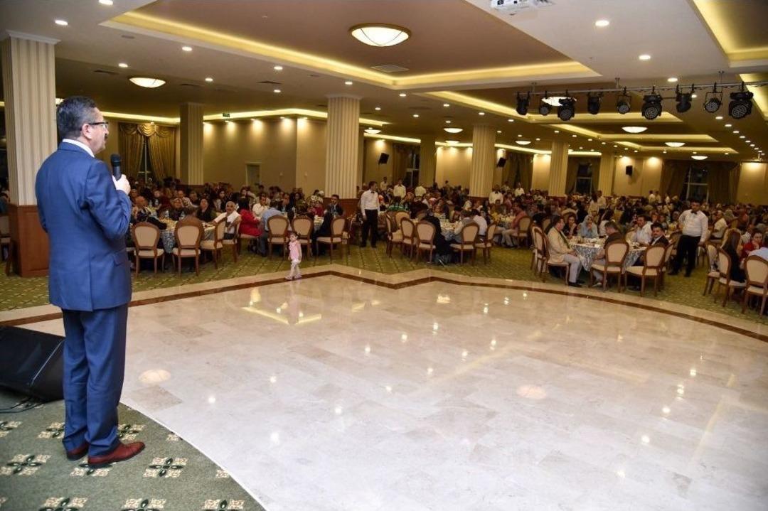 Başkan Tiryaki Bir İftarda Daha Hemşehrileriyle Buluştu