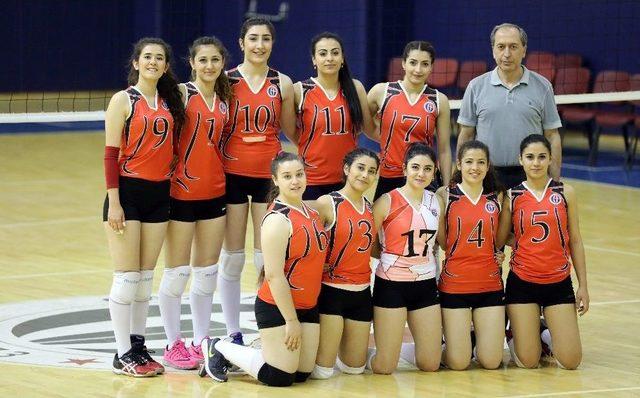 Türkiye Üniversiteler Voleybol 1. Lig Grup Müsabakaları Tamamlandı