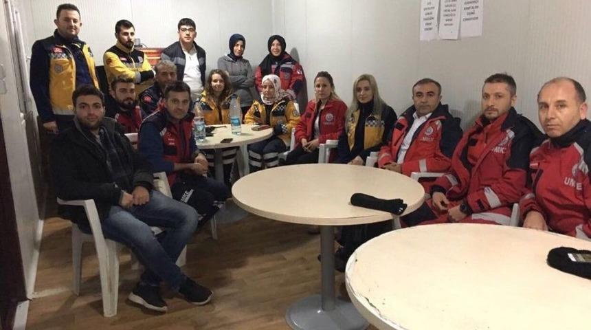 Sağlık Müdürü Mehmet Metin Demir, Sahra Hastanesi Personeliyle Bir Araya Geldi