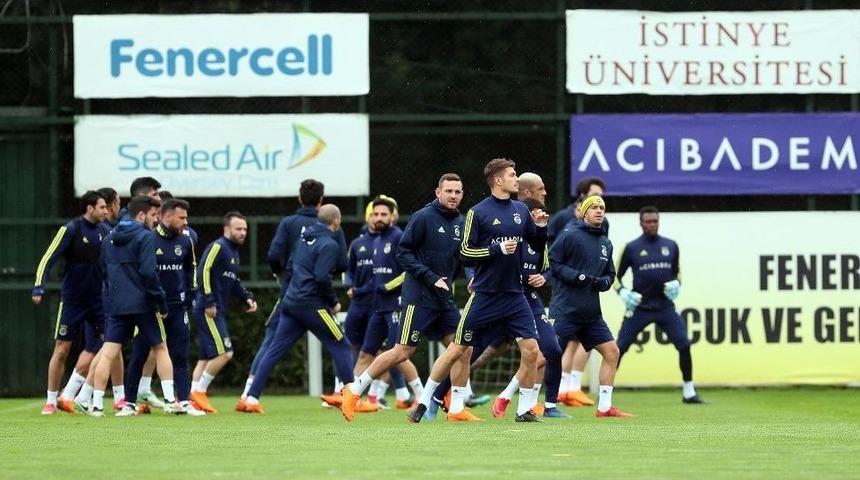 Fenerbah&ccedil;e, Antalyaspor Ma&ccedil;ı Hazırlıklarına Başladı