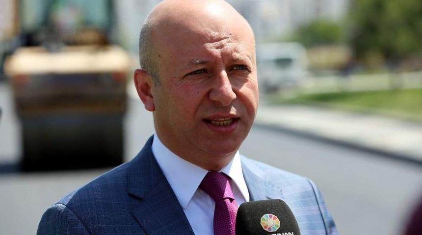 Yenilenen Kocasinan İ&ccedil;in 24 Saat Asfalt &Ccedil;alışması