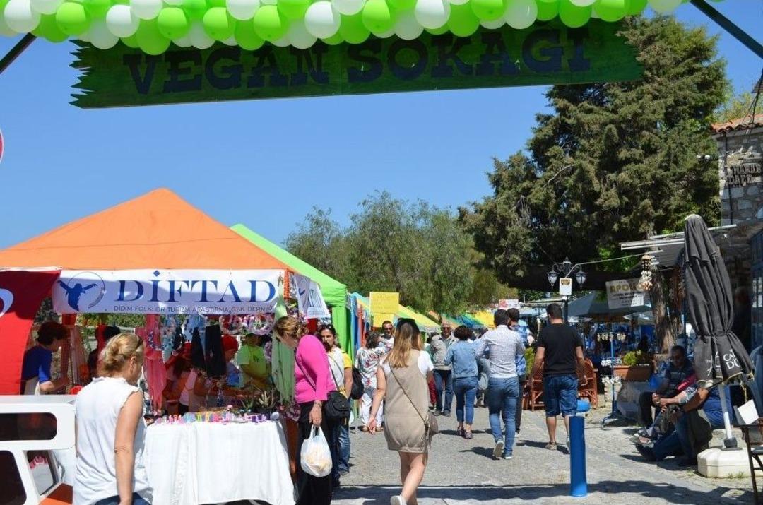 T&uuml;rkiye Tek Vegan Festivali Didim Vegfest Başladı