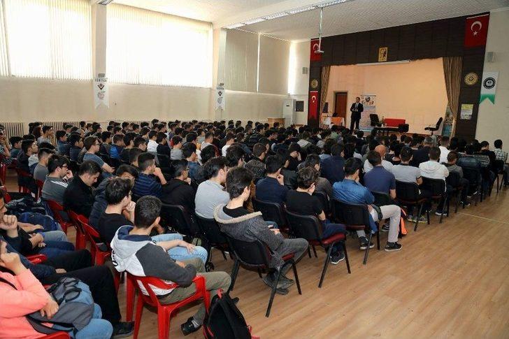 Başkan Palancıoğlu ’kariyer Günleri’nde G1