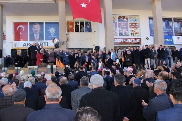 Ak Parti Mardin İl Başkanı Göreve Başladı