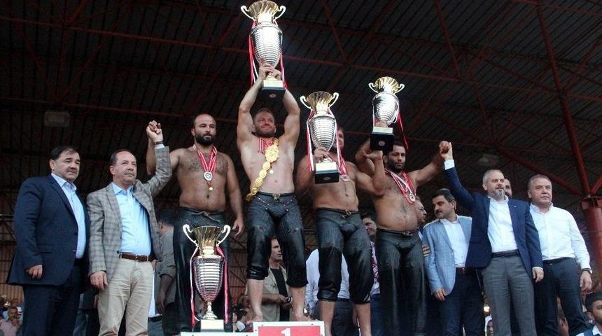 Kırkpınar Başpehlivanı&rsquo;nın &Ouml;d&uuml;l&uuml; Belli Oldu