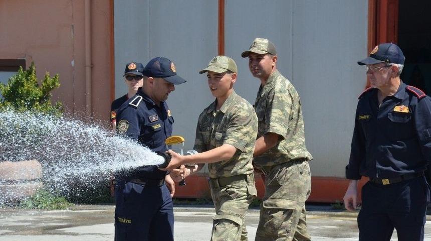 Askerlere Yangın Eğitimi Verildi