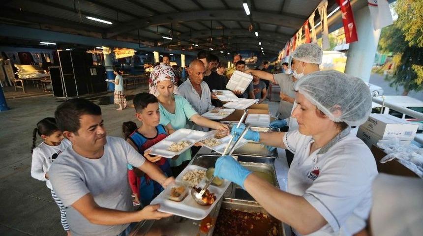 Cumhuriyet Mahallesine Bayram M&uuml;jdesi