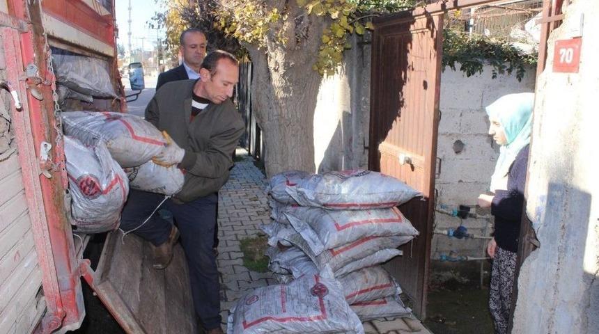 Suriye, Irak Ve Afganistanlı Ailelere K&ouml;m&uuml;r Yardımı