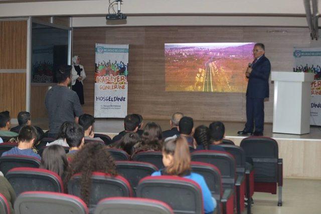 Büyükkılıç, Şehit Saim Çelik Mesleki Ve Teknik Anadolu Lisesi’nin Kariyer Günleri Konuğu Oldu