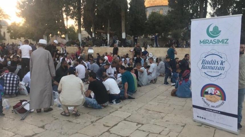 K&ouml;rfez&rsquo;den Kud&uuml;s&rsquo;e Uzanan G&ouml;n&uuml;l Sofrası