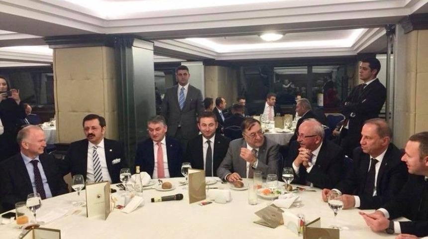 Başkan Albayrak, Tobb&rsquo;un Tanışma Yemeğine Katıldı