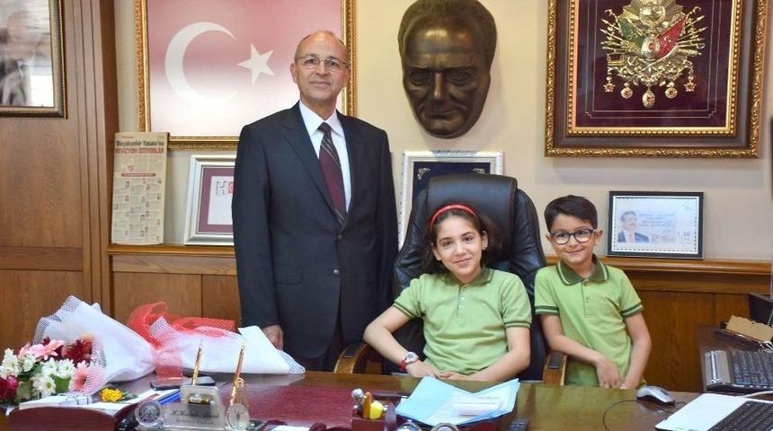 Başkanlık Koltuğu &Ccedil;ocukların Oldu