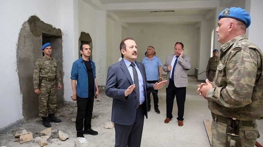 Vali Pehlivan Prefabrik Yapıları İnceledi