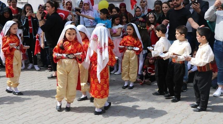 Gaziantep&rsquo;te Erken 23 Nisan Kutlamaları