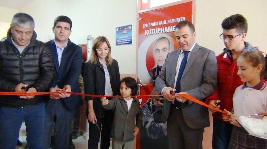 Şehit Hamuryen’in İsmi Kütüphanede Yaşatılacak