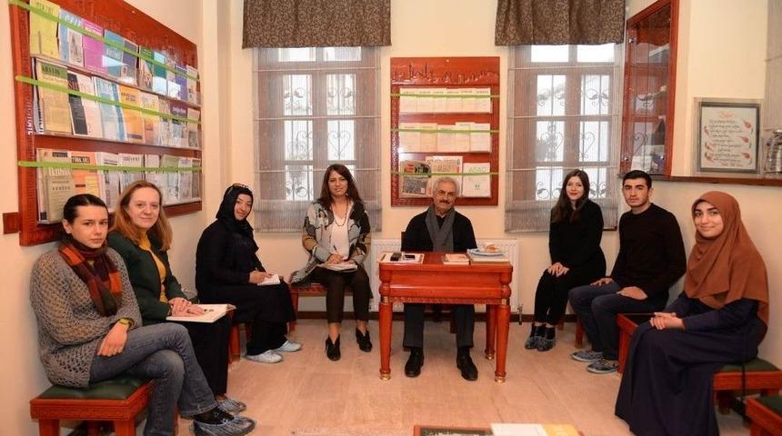 Şair Ve Yazarlar Evi&rsquo;nde Okuma Şenliği