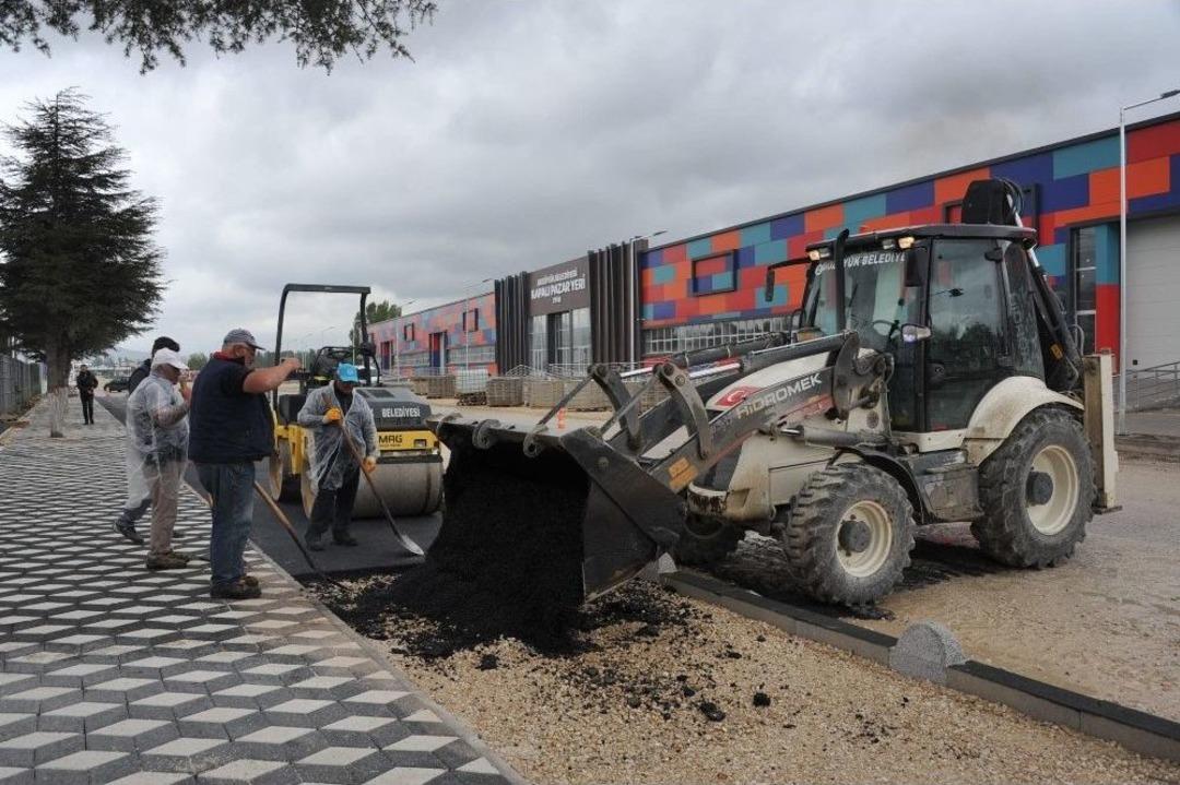 Başkan Bakıcı Kapalı Pazarın &Ccedil;evre D&uuml;zenleme &Ccedil;alışmalarına Katıldı