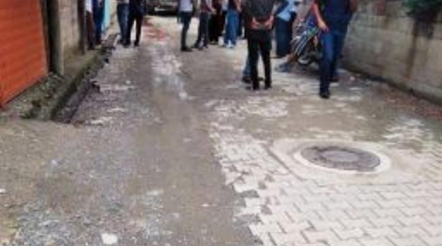 İstediği Yere Ev Yaptırtmayan Babasını &Ouml;ld&uuml;rd&uuml;