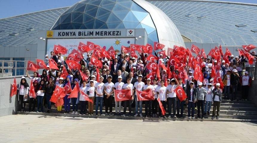 Başkan Aky&uuml;rek, 300 Adıyamanlı &Ouml;ğrenci İle Buluştu