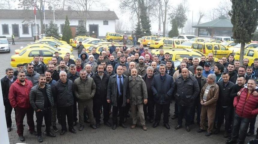 Edirne&rsquo;de Korsan Taksiler Arttı İddiası