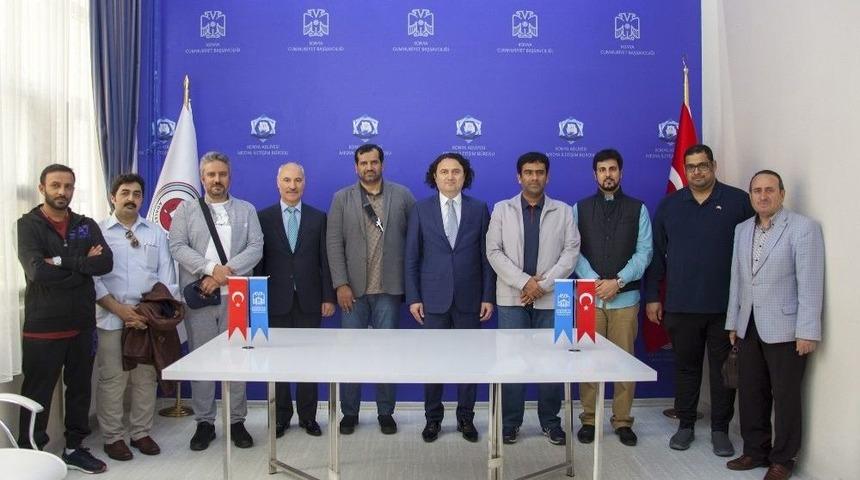 Katar&rsquo;lı Heyetten Konya Adliyesine Ziyaret