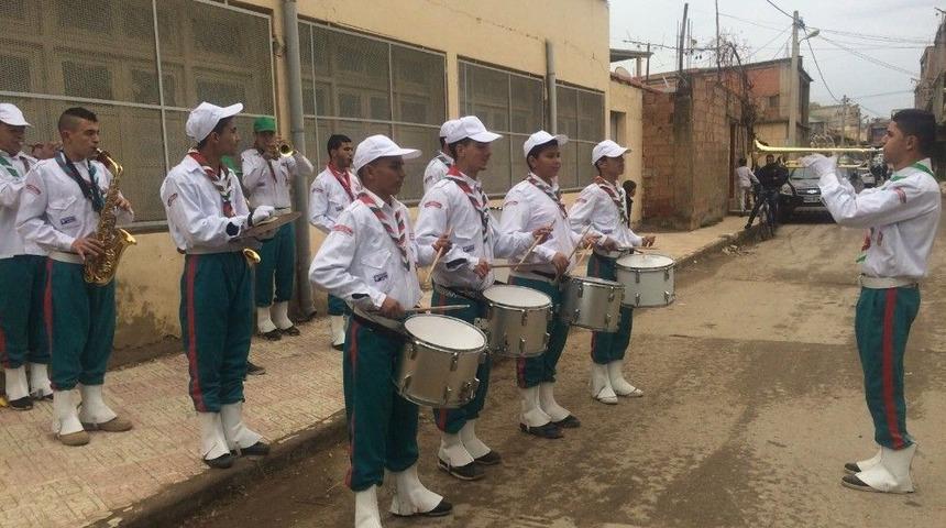 Tika&rsquo;dan Cezayirli &Ccedil;ocuk İzcilere Ekipman Desteği