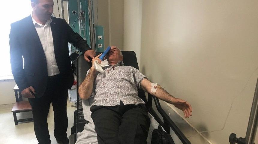 Okul M&uuml;d&uuml;r Yardımcısı Darp Edildi