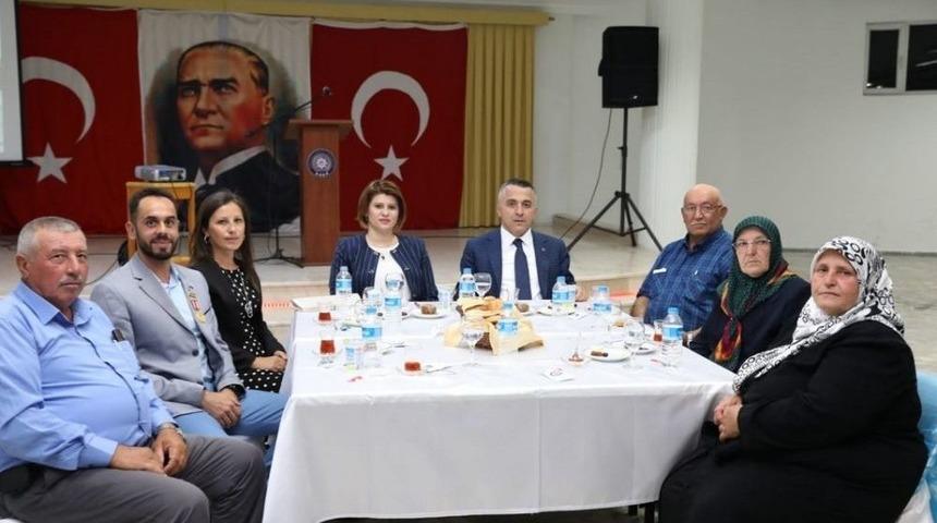 Şehit Aileleri Ve Gaziler İftarda Buluştu