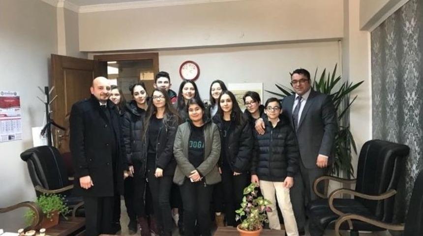 &Ouml;ğrenciler Har&ccedil;lıklarıyla 80 Miniği Isıttı