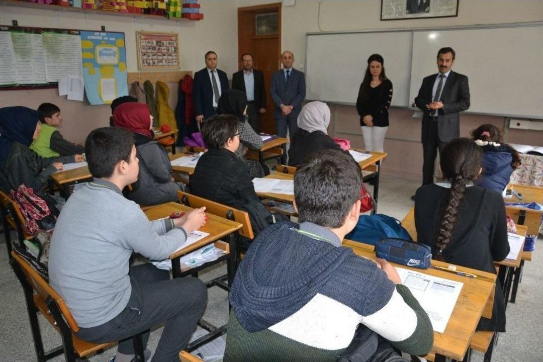 Milli Eğitim M&uuml;d&uuml;r&uuml; Işık&rsquo;tan Kurslara Ziyaret