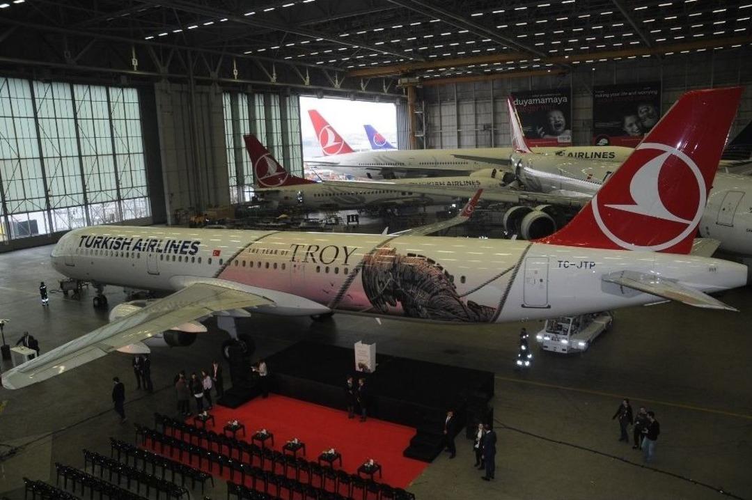 T&uuml;rk Hava Yolları&rsquo;nın &rsquo;troya&rsquo; Temalı U&ccedil;ağı G&ouml;klerde