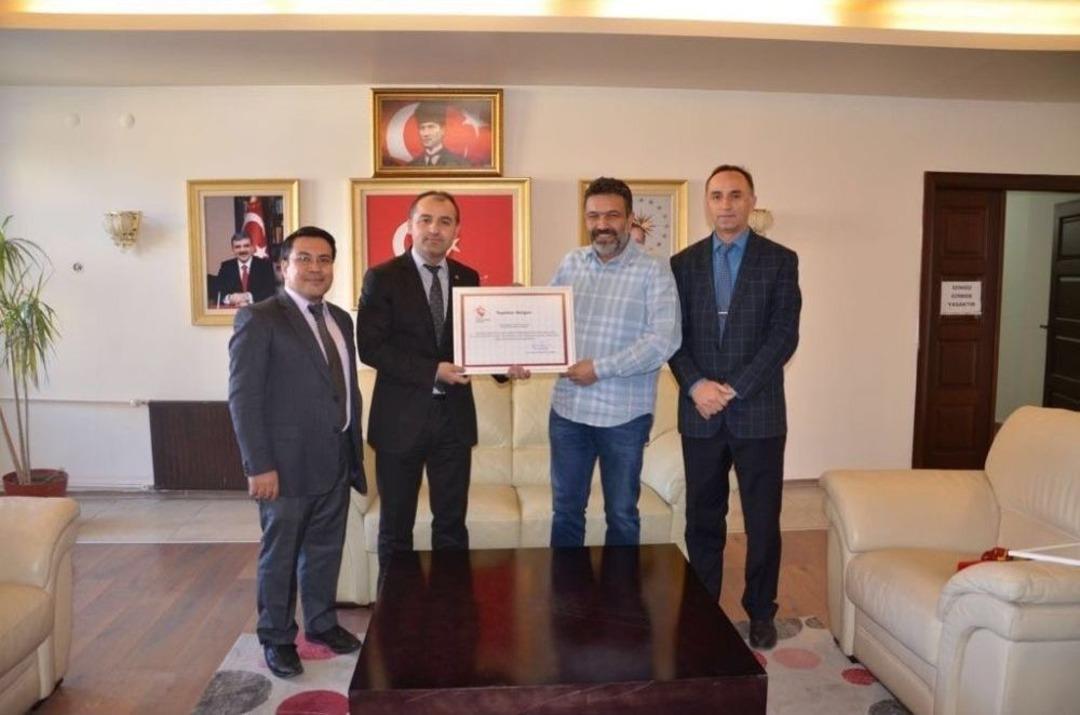 Aile Ve Sosyal Politikalar İl M&uuml;d&uuml;rl&uuml;ğ&uuml;nden Kayserispor Kul&uuml;b&uuml; Başkanı Bedir&rsquo;e Ziyaret