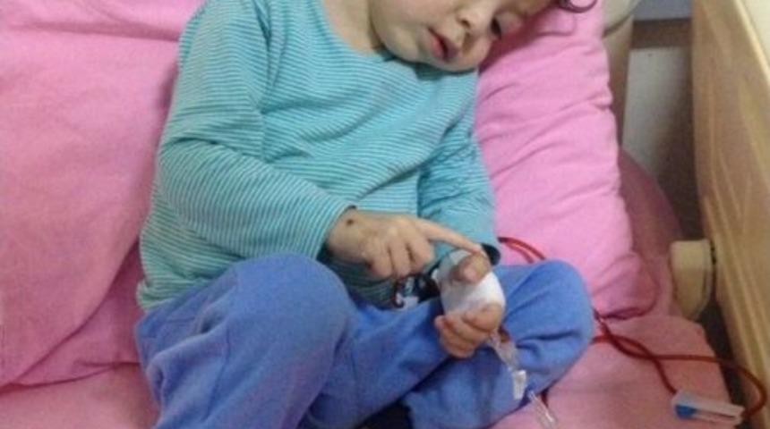 Minik Affan Uygun İlik Arıyor