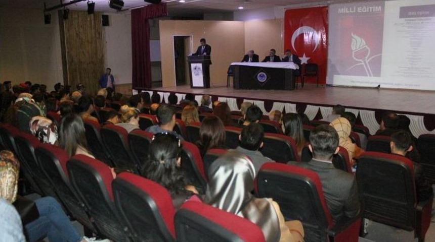 Van&rsquo;da Aday &Ouml;ğretmenlere Y&ouml;nelik Bilgilendirme Programı