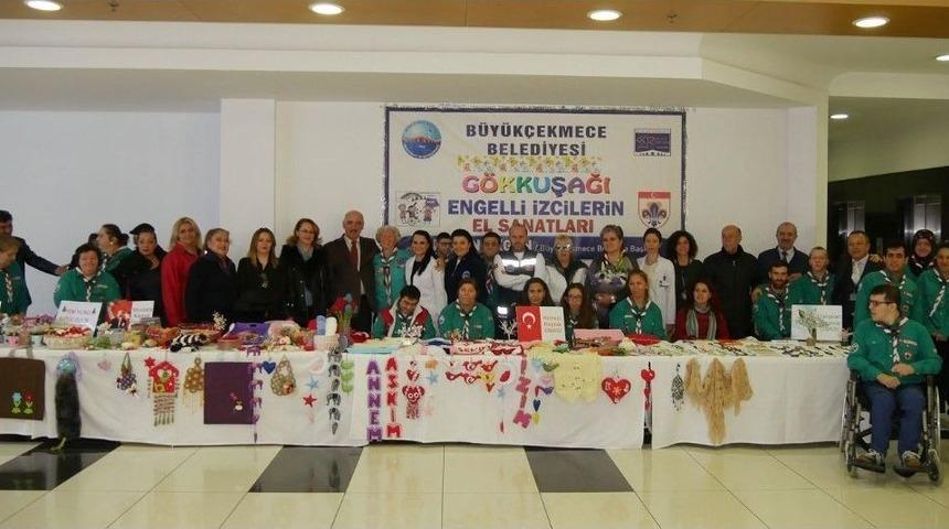 Engelli İzcilerden El Sanatları Sergisi