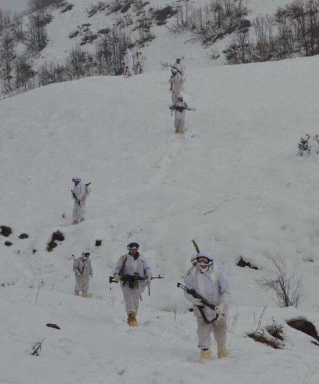 Tunceli’de Komando Timlerinin Terör Operasyonları Sürüyor