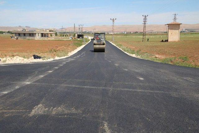 Şanlıurfa Kırsalına 1 Yılda Bin 700 Kilometre Asfalt Serimi Yapıldı