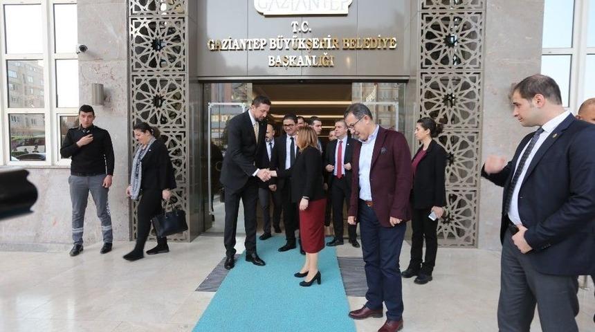 Fatma Şahin Hidayet Türkoğlu’nu Ağırladı