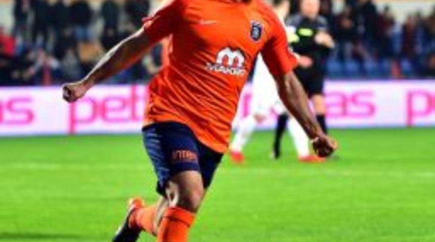 Arda Turan İlk Asistini Yaptı