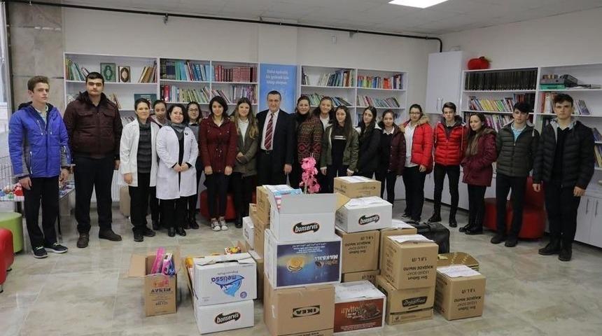 Saran Ellerden, Dost Ellere Bir Destek Daha