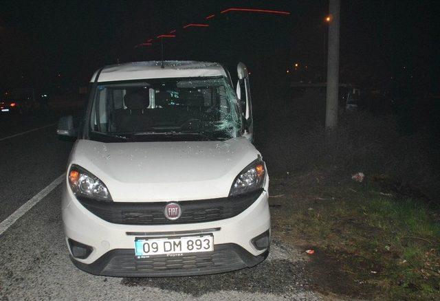 Otobüs İle Sivil Polis Otosu Çarpıştı: 3 Yaralı