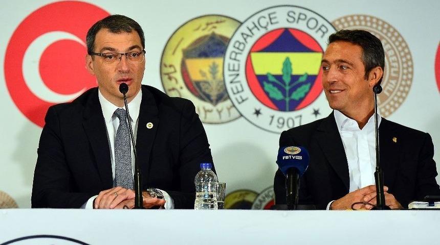 Fenerbah&ccedil;e Kul&uuml;b&uuml; Başkanı Ali Ko&ccedil;: "yerli Hoca İle Devam Edersek Bu Kesinlikle Aykut Kocaman Olacak"