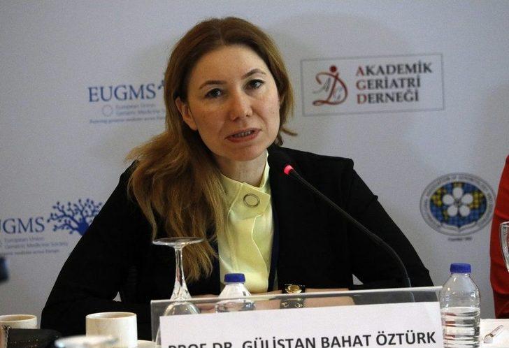 Türkiye’de 100 Yaş Üzerindeki Kadınlar Erkeklere Fark Attı G5