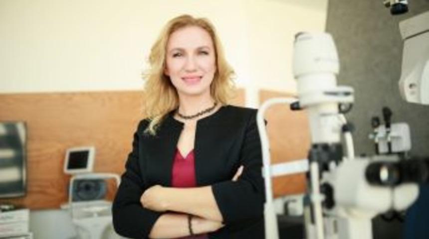 &Ccedil;ocuklarda G&ouml;z &Ccedil;apaklanmasına Dikkat