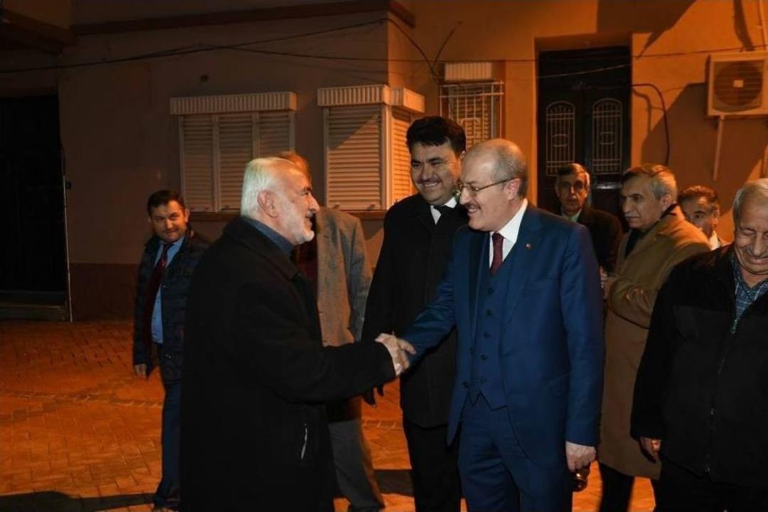 Başkan Zekai Kafaoğlu Sabah Namazı Sonrası Esnaf İle Selamlaştı