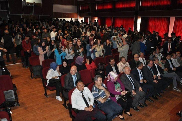 Liselilerin Münazara Yarışı G1