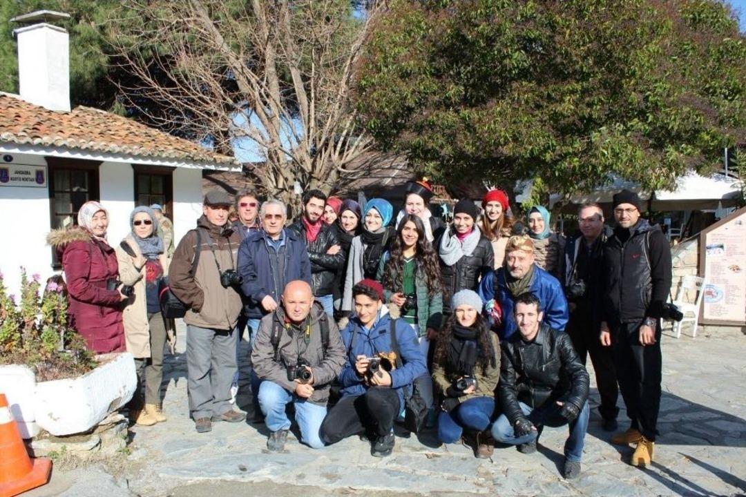 En G&uuml;zel Kareyi Yakalayabilmek İ&ccedil;in Birbirleri İle Yarıştılar