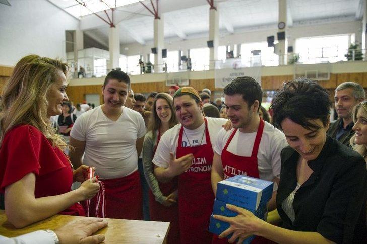 Gençler Yemekleriyle Yarıştı G2
