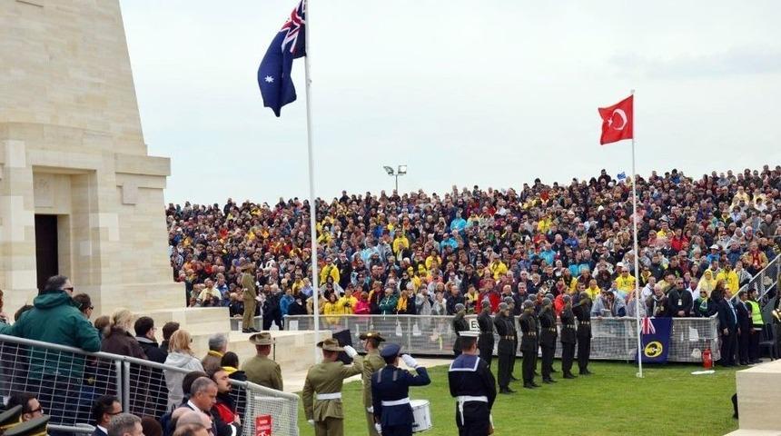 &Ccedil;anakkale Kara Savaşları&rsquo;nın 103&rsquo;&uuml;nc&uuml; Yıld&ouml;n&uuml;m&uuml; Anma T&ouml;renleri&rsquo;nin Programı Belli Oldu