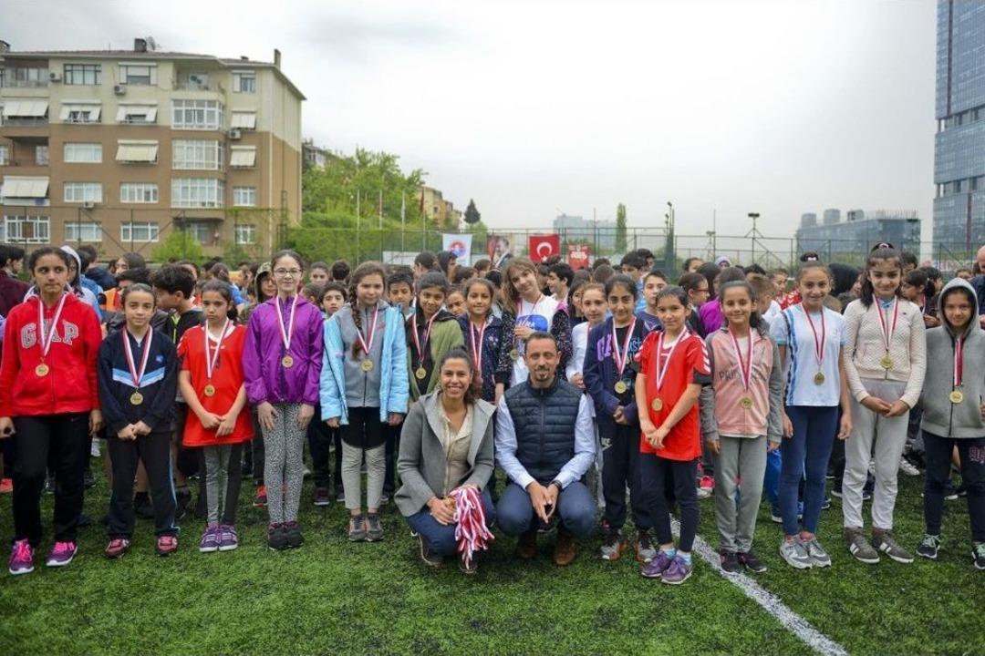 Maltepe&rsquo;de 23 Nisan Coşkusu Başladı